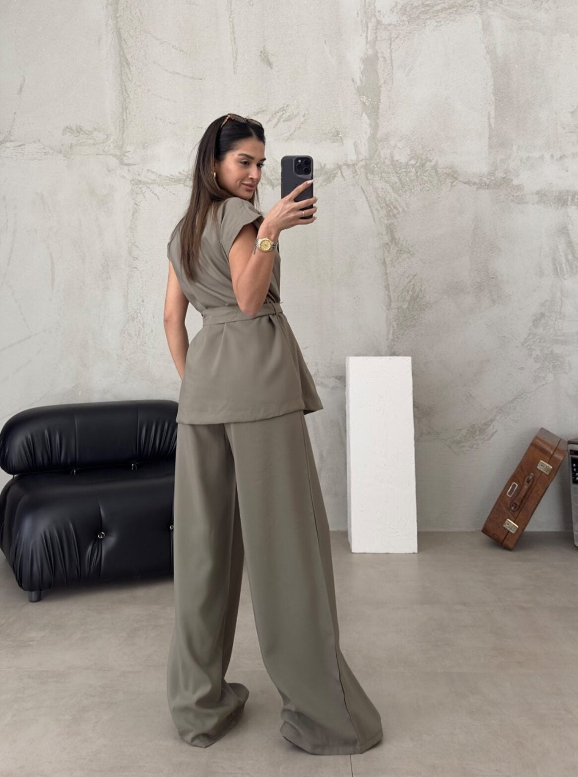 Thyrza | Stijlvolle Set voor Dames - Wikkel Top en Broek met Wijde Pijpen