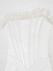 Pia | Dames Midi Jurk - Luxe Satijn met Pareldetails, Strapless voor Bruiloft