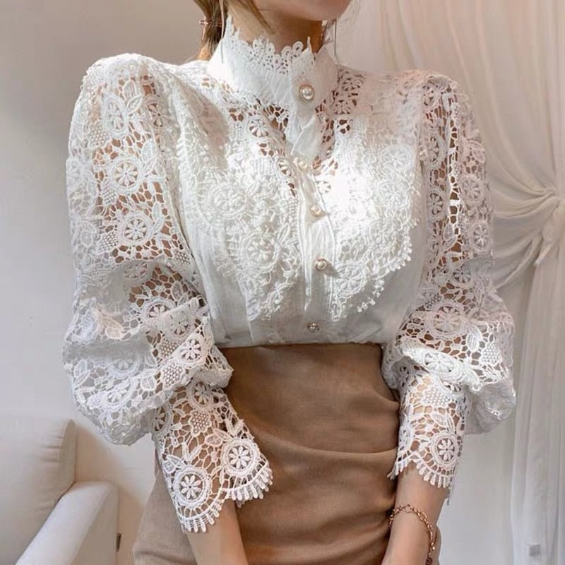 Octavia | Dames Blouse met Hoge hals Knoopsluiting