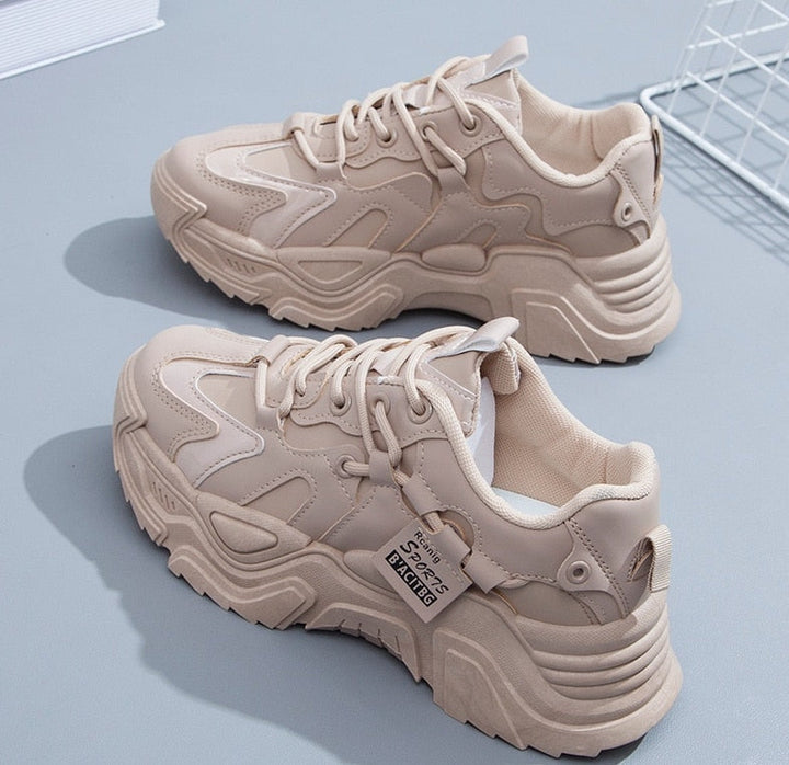 Julietta | Dames sneakers met veters profielzool