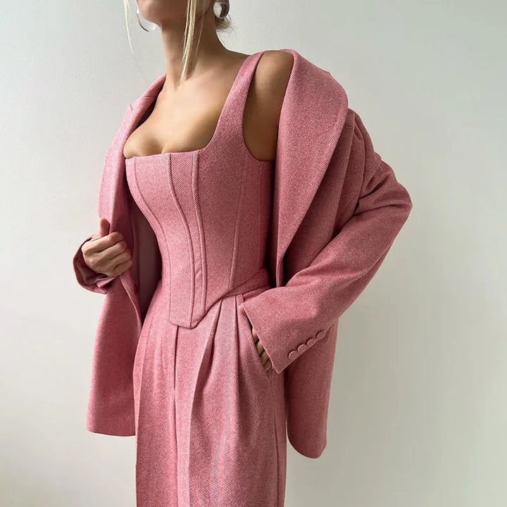Gracelynn | Dames blazer met getailleerde broekset en corsettop