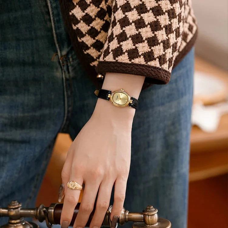 Sienna | Dames Horloge Goud - Gouden Wijzerplaat, Elegant en Tijdloos