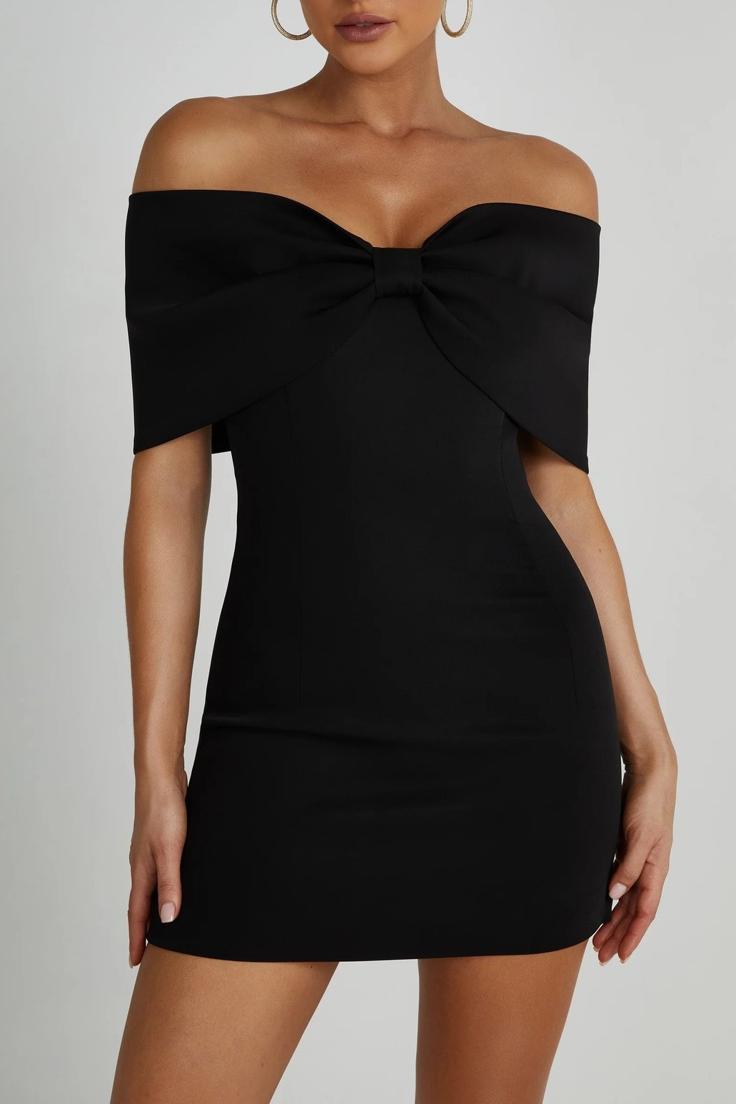 Eliana | Off-Shoulder Mini Jurk - Zwart, Chic Design met Strik, Elegant