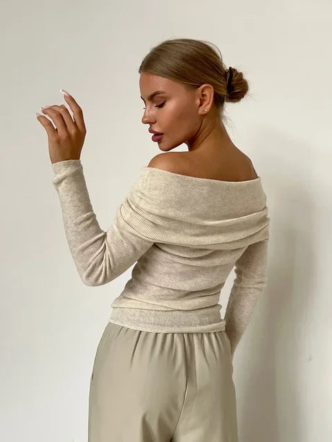 Aisha | Dames top met off-shoulder halslijn lange mouwen
