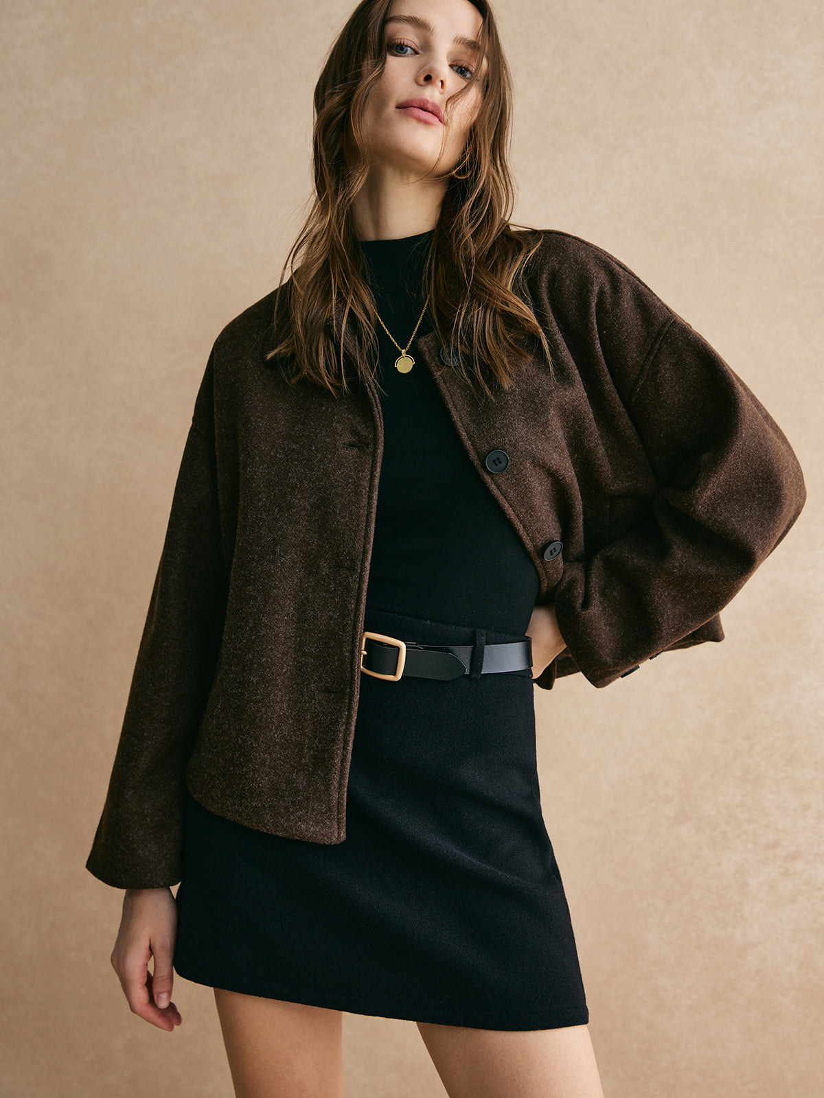 Tessa_Dames_Zwarte_Blazer___85__Polyester__Tijdloos_Design_1.jpg