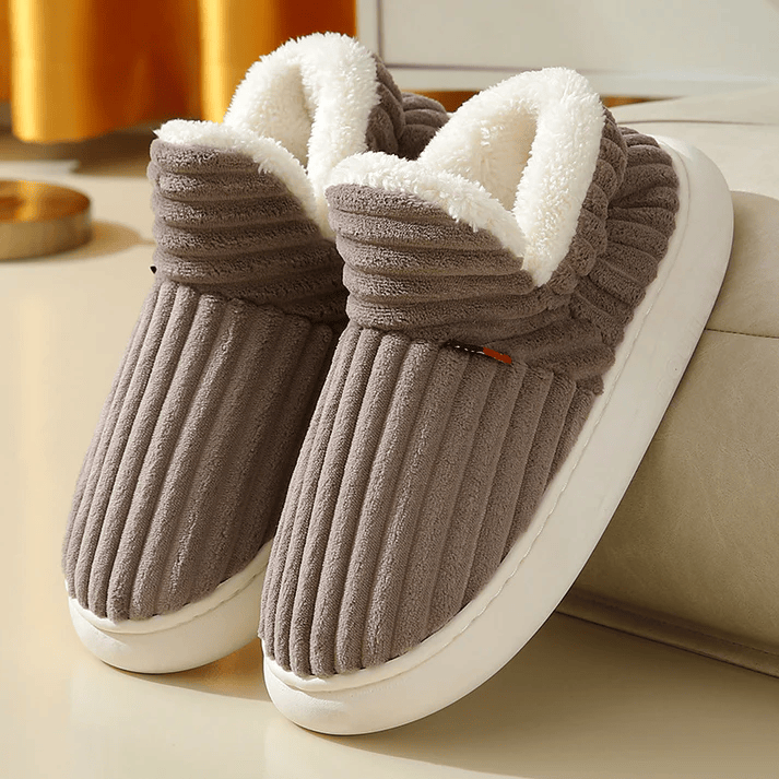 Sunny | Dames pantoffels met pluche voering en ribstructuur