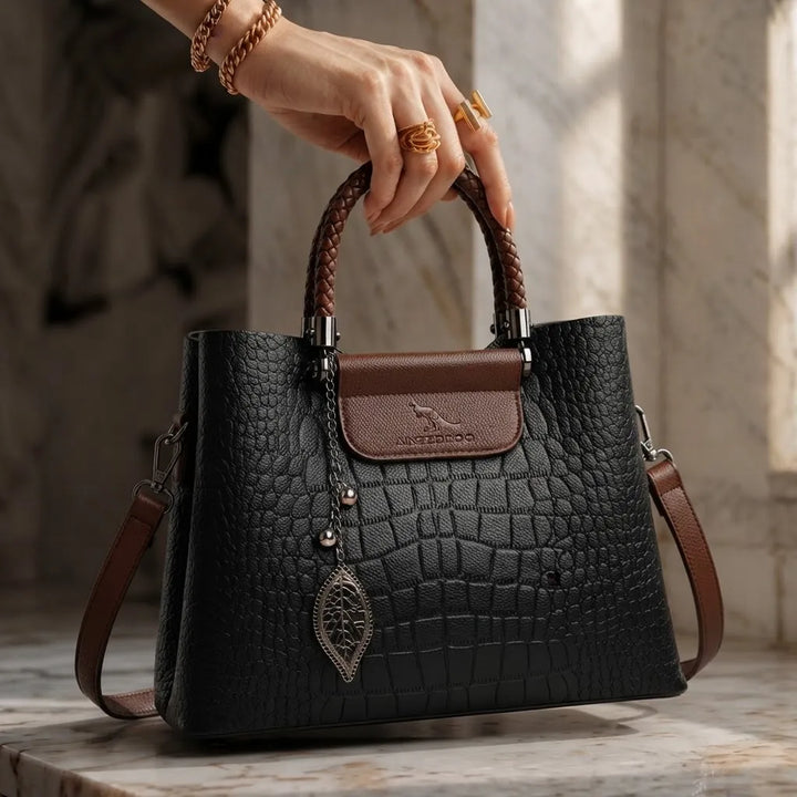 L'Éloriée Gegraveerde Vintage Leren Tas