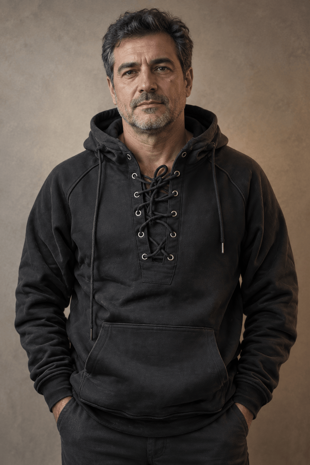 Finn | Heren Hoodie met Veterhals en Buidelzak