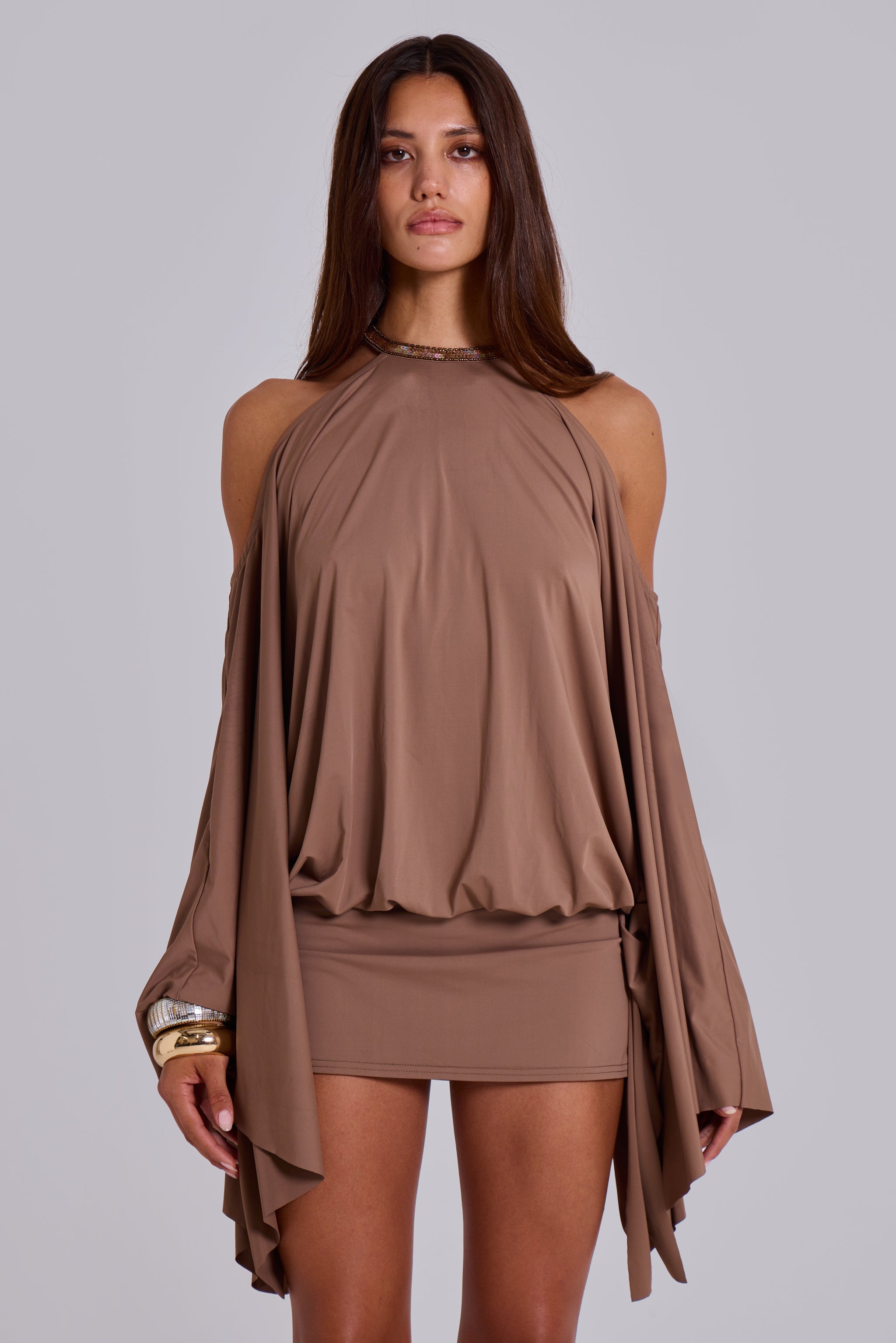 Zafira | Luxe Mini Jurk - Open Rug met Chain Detail, Flowy en Glamour
