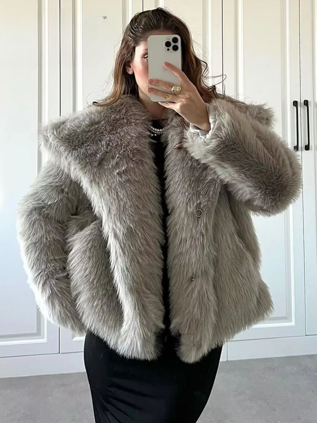 Elisabeth | Wrap Notch-Lapel Poised Coat