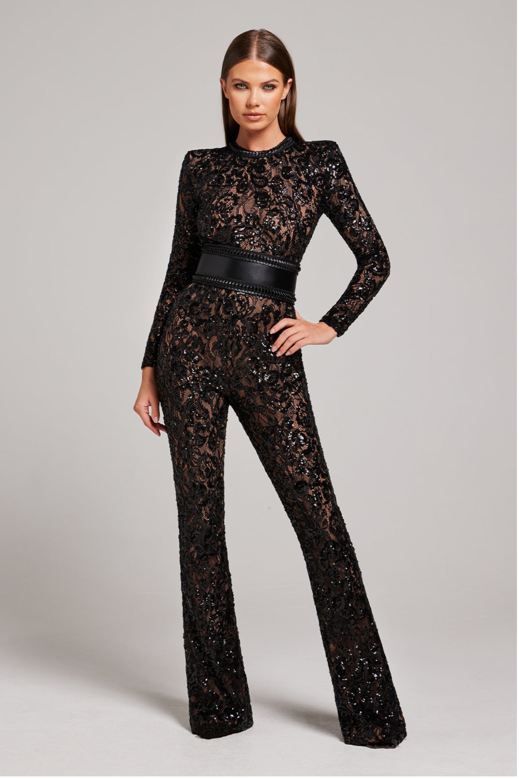 Julia | Jumpsuit - Verfijnd Ontwerp met Kant Details