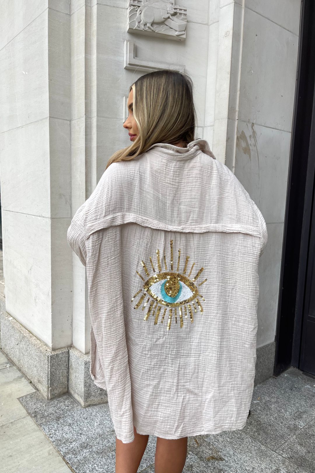 Ariyah | Dames strandblouse met kraag en borduurdetail