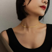 Loreto | Herringbone Ketting Goudkleurig – Minimalistisch & Chic