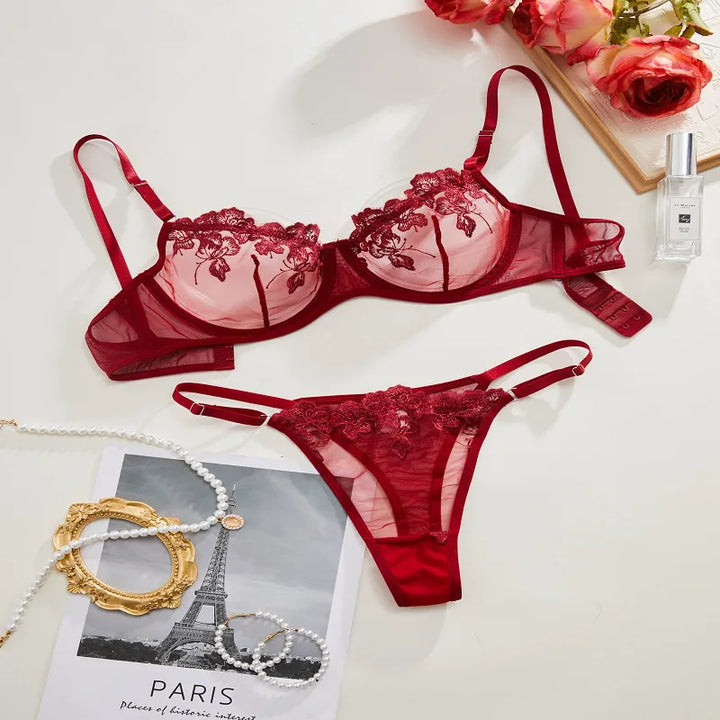 Aitana | Dames lingerieset met kant en beugelcups