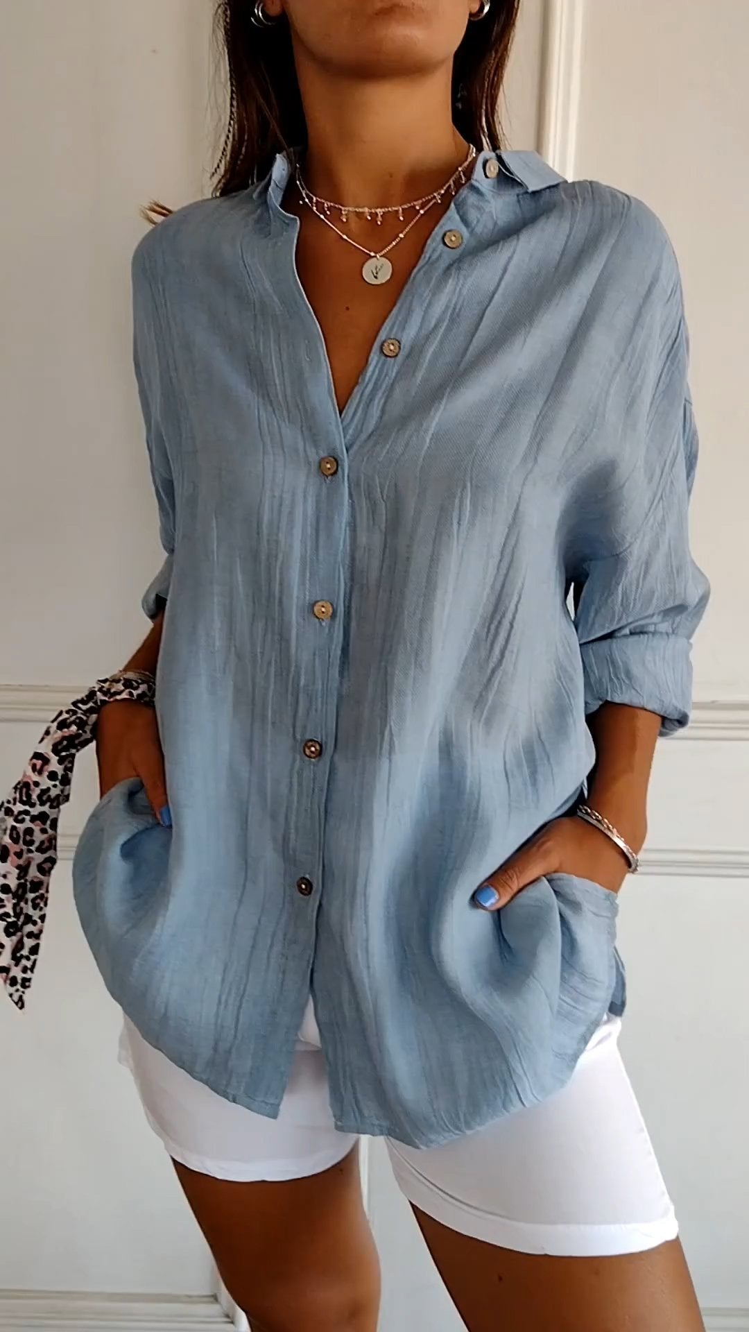 Catherine | Dames blouse met kraag borstzak