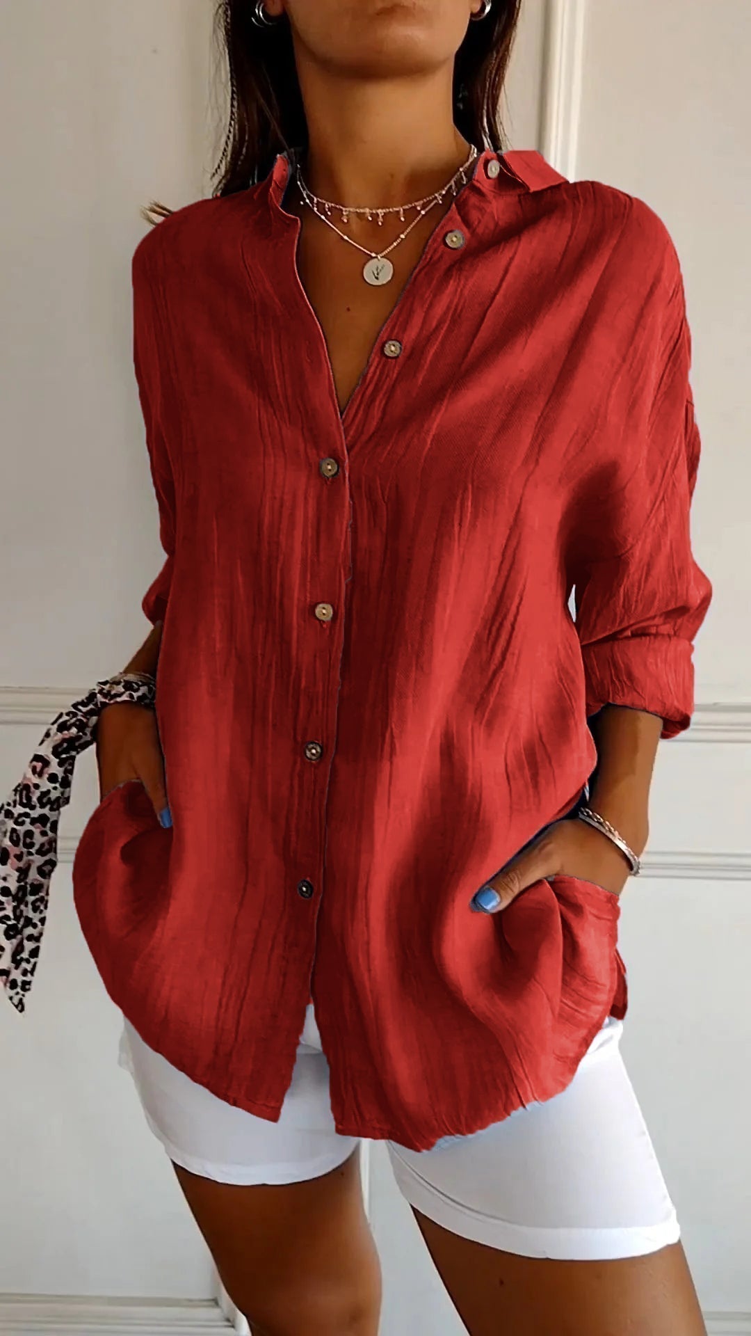 Catherine | Dames blouse met kraag borstzak