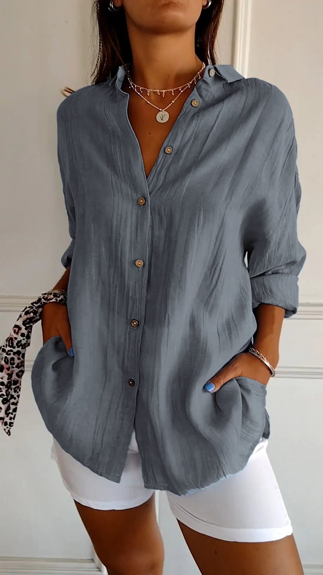 Catherine | Dames blouse met kraag borstzak