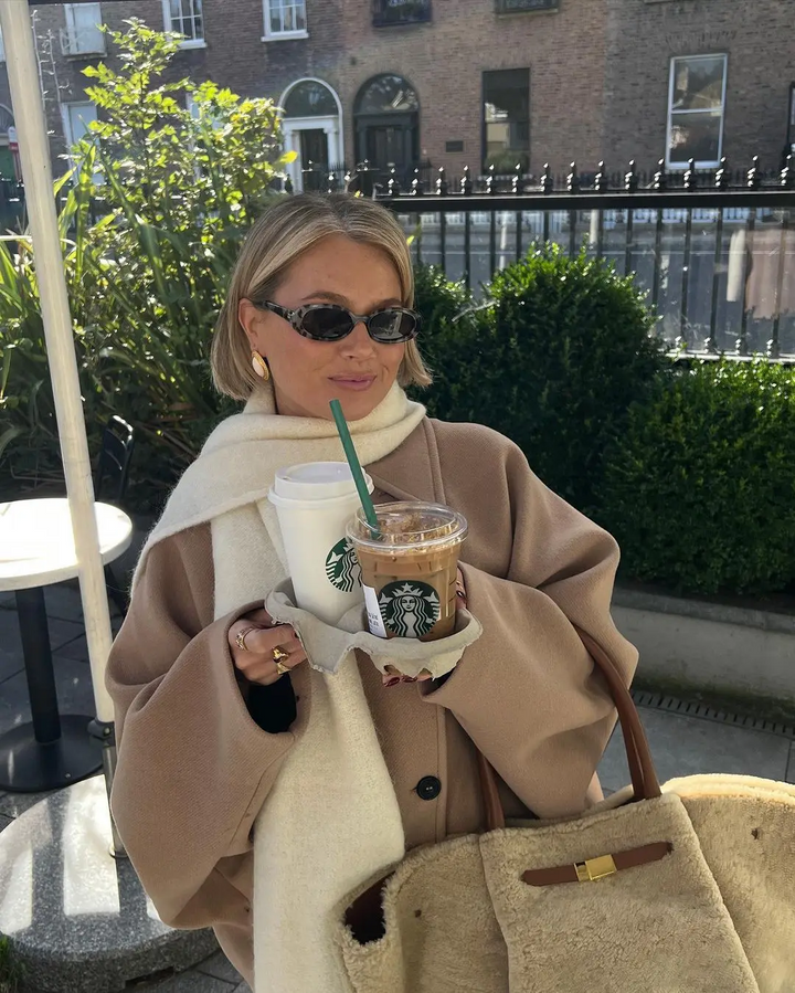 Lyla | Dames oversized mantel met knopen en reverskraag