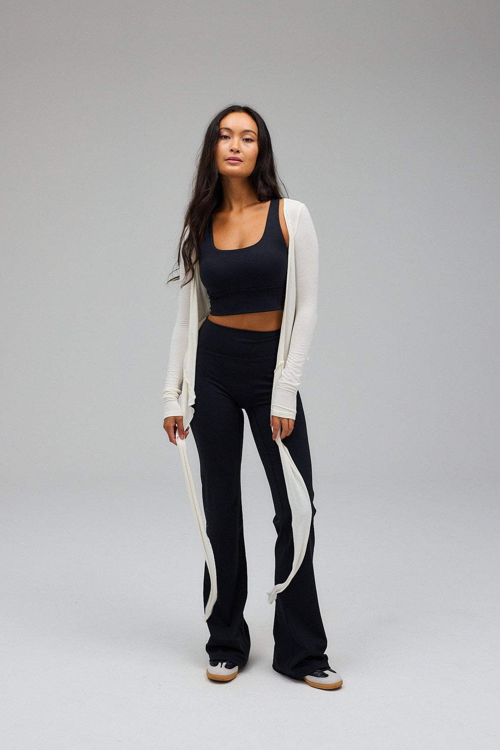 Zuri | Dames top wikkelmodel met strikdetail lange mouwen