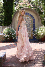 Orella | Maxi jurk Roze met Bloemenprint - Pareldetail en met Split