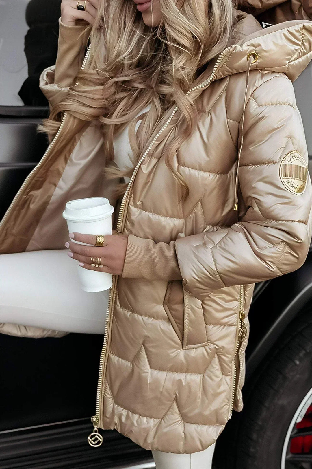 Thyra | Moderne Capuchon Tijdloze Puffer Jast
