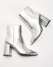 Jazline | Zilveren Metallic Enkelaarsjes voor Dames